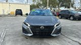 Used 2024 Nissan Altima 2.5 SV image 2