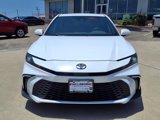 Used 2025 Toyota Camry SE image 2
