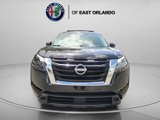 Used 2024 Nissan Pathfinder SV image 3
