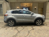 Used 2022 Kia Sportage LX image 2