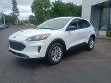 Certified 2022 Ford Escape SE w/ Cold Weather Package image 3
