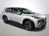 Used 2024 Nissan Rogue SV image 4