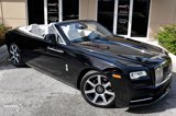 Used 2017 Rolls-Royce Dawn image 2