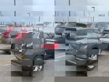 Used 2018 Chevrolet Equinox Premier image 2