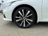 Used 2021 Nissan Altima 2.5 SR image 3