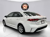 Used 2022 Toyota Corolla LE image 3