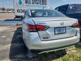 Used 2021 Nissan Versa SV image 2
