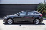 Used 2016 MAZDA MAZDA3 i Grand Touring image 2