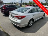 Used 2017 Hyundai Sonata SE image 4