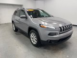 Used 2017 Jeep Cherokee Latitude w/ Cold Weather Group image 2