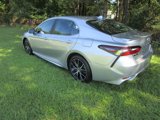 Used 2023 Toyota Camry SE image 3
