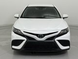 Used 2021 Toyota Camry SE image 2