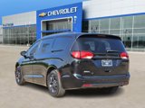 Used 2020 Chrysler Pacifica Touring-L Plus w/ S Appearance Package image 4