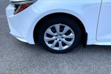 Used 2022 Toyota Corolla LE image 4