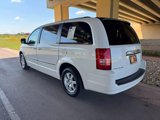 Used 2010 Chrysler Town & Country Touring image 5
