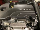 Used 2022 Chevrolet Equinox RS w/ LPO, Floor Liner Package image 4