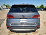 Certified 2024 Volkswagen Taos SE image 3