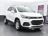 Used 2020 Chevrolet Trax LT w/ LT Convenience Package image 2