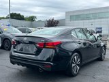 Certified 2022 Nissan Altima 2.5 SV image 2