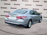 Used 2018 Toyota Camry LE image 5