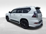 Used 2023 Lexus GX 460 Luxury w/ Sport Design Package image 4