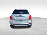 Used 2022 Chevrolet Trax LT w/ Redline Edition image 5