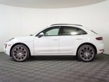Certified 2018 Porsche Macan image 2