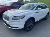 Used 2022 Lincoln Nautilus Reserve image 3