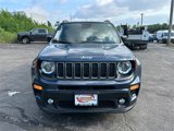 Used 2022 Jeep Renegade Latitude image 3