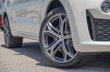 Used 2022 Maserati Levante Modena image 2