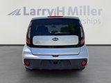 Used 2017 Kia Soul image 2