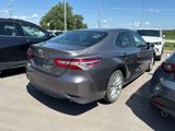 Used 2018 Toyota Camry LE image 4