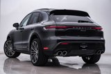 Certified 2024 Porsche Macan image 3