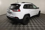 Used 2023 Jeep Cherokee Altitude Lux image 5