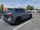 Used 2021 Volkswagen Tiguan SE R-Line image 5
