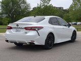 Used 2021 Toyota Camry XSE image 3