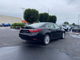 Used 2013 Lexus ES 300h image 5