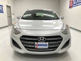 Used 2017 Hyundai Elantra GT image 4