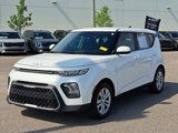 Certified 2022 Kia Soul LX image 2