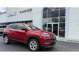 New 2025 Jeep Compass Latitude image 2