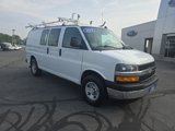 Used 2018 Chevrolet Express 2500 w/ Driver Convenience Package image 4