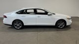 Used 2024 Honda Accord EX image 2