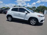 Used 2021 Chevrolet Trax LT w/ Premium Seat Package image 2