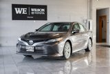 Used 2019 Toyota Camry XLE image 2