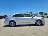 Used 2021 Toyota Corolla LE image 4
