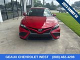 Used 2023 Toyota Camry SE image 3
