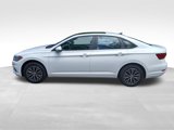 Used 2020 Volkswagen Jetta SE w/ SE Cold Weather Package image 2