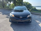 Used 2014 Toyota Camry SE image 2