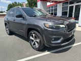 Used 2019 Jeep Cherokee Limited image 2