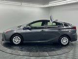 Used 2020 Toyota Prius LE image 3